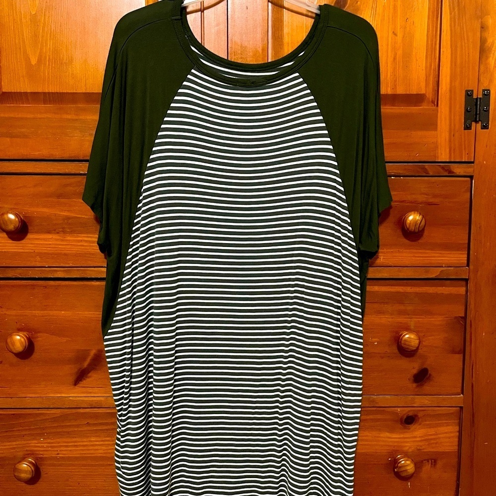 SO SOFT Chic Soul Tunic Raglan Sleeve Top - XL